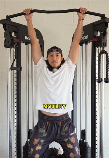 If that was helpful you have to share this post. Those are just the rules, I didn’t make them up. - - Yes I did. Make sure to follow me for more content making health and fitness accessible to everyone. Video I saw by: @DanielJrStretch Pants: @Raskol apparel : code jnoel Shoes: @Vivobarefoot motus flex - code coachj15 #fitness #workout #homeworkout #mobility