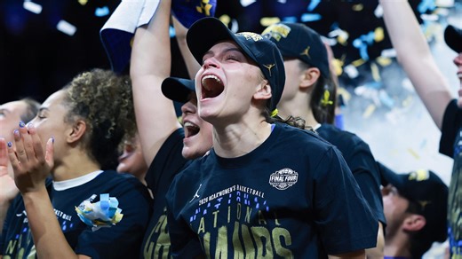 A Jaquez le gustaría seguir teniendo como a sus compañeras de UCLA