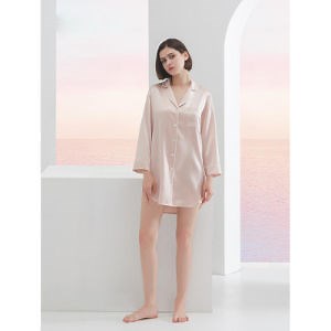 [Hot Item] Sexy Blouses Women Satin Shirts Loose Long Sleeve Silk Blouses Tops