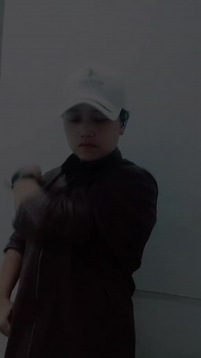 Sign Language Dance Performance with Heart Graphics