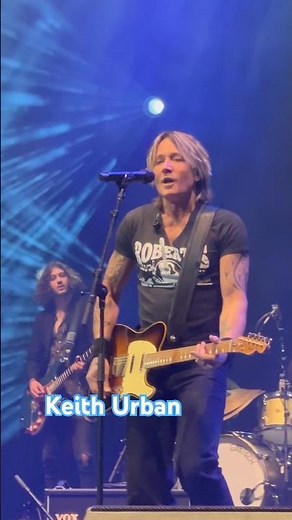 Blue Ain’t Your Color - Keith Urban live in concert #keithurban #blueaintyourcolor