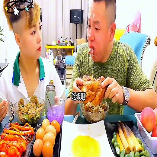 Debbie Valdez.Husband and wife eating food | Debbie Valdez