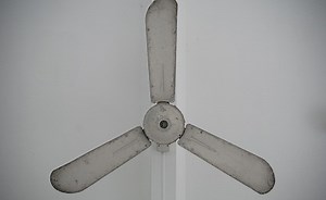 पंखे की सेटिंग में करिए ये 5 बदलाव, सीलिंग फैन की स्पीड हो जाएगी डबल, AC की नहीं पड़ेगी जरूरत