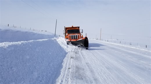 9 MDT snowplows sidelined after weekend crashes