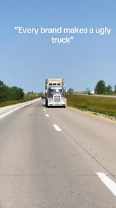 1.9M views · 10K reactions | What’s your favorite truck?? 樂 #peterbilt #kenworth #trucking | Trucker Pax | Facebook