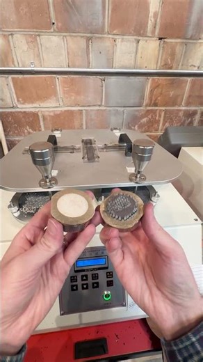 Cheap synthetic material vs real, vegetable tanned leather insole. Saddle Soles drop 3/5!