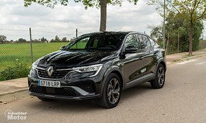 Test Renault Arkana E-Tech Hybrid 145 CV (mit Video)