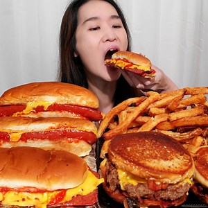 17K views · 726 reactions | FIVE GUYS Secret Menu Grilled Cheeseburgers! #mukbang #asmr #fastfood #fiveguys #cheeselover #cheeseburger #burger | Peggie Neo | Facebook