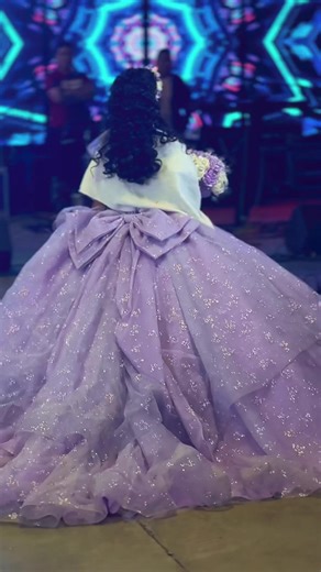 Lleva tu quinceañera al siguiente nivel!!!!! Últimas fechas para el 2026!!! Para más información contáctanos al 📲870 820 3846 conoce el menú completo y todos los plus que te damos!!!! No te quedes sin tu fecha!!!! #cazuelasrivera #mexicanfood #guisadosmexicanos #Setup #quinceñera