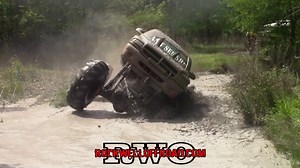 WOW MUST SEE CUMMINS MUD TRUCK!! CANT SEE SH$T!!! | Rockwelloffroad.com