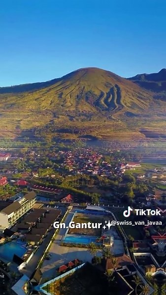 Ini menurut mimin ya guys😄#gunungindonesia #indonesia #gunungguntur #gunungcikuray #gunungpapandayan #indonesia #garutjawabarat #gununggarutjawabarat #garut #garutpride🔥 #jawabarat @Pesona Indonesia