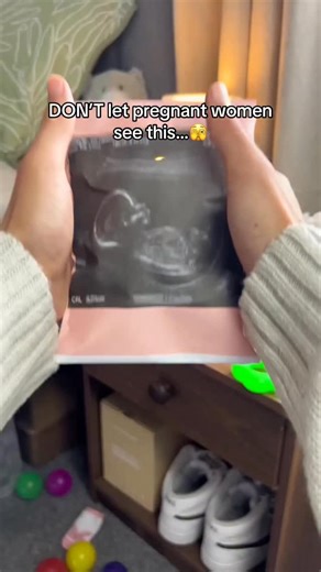 It’s customizable video sphere to replay your most cherished memories 🥹❤️ #pregnancygift #pregnant #pregnancy #ultrasound | Memory Sphere