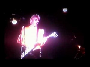 The Outfield - Voices of Babylon - Live 2002