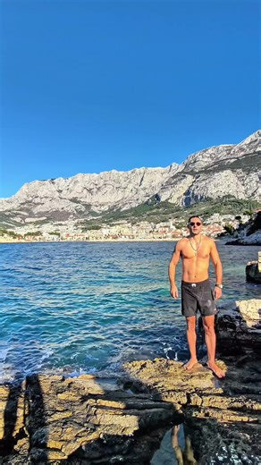 DAN ➡️ 258/365 ☑️ Danas mi se pridružila ekipa HRT-a da poprati moj put i prijavu za Guinnessov svjetski rekord! 📺🏆 U komentarima označite Guinness World Records da vide da je čak i nacionalna televizija, prepoznala moju ustrajnost i disciplinu! ✍️🔥 More: 14.6°C Zrak: 13.1°C #More #Dalmacija #ColdPlunge #Hrt #GuinnessWorldRecord @Guinness World Records