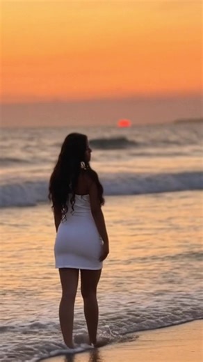 නිල්වන් මුහුදු තීරේ 😍