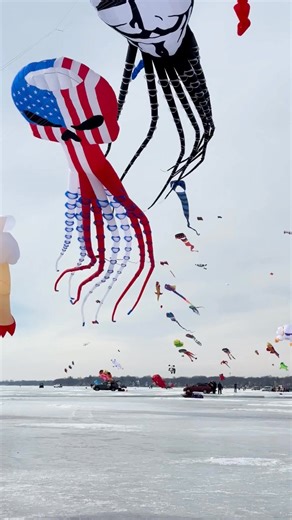 💥 Iowa’s Biggest Winter Kite Festival Is a Sky Full of Color! 🪁 If you think winter in Iowa means hibernating indoors, think again. Each February, Clear Lake turns into something magical — the Color the Wind Kite Festival, the largest winter kite festival in the Midwest. Picture this: massive inflatables, whimsical shapes, and brilliant bursts of color dancing above the frozen lake, all flown by passionate kite enthusiasts from across the country. It’s a spectacle that turns a cold winter day 