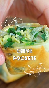 Crispy Chive Pockets You'll LOVE! 📝 Full Video Printable Recipe: https://cicili.tv/crispy-chive-pockets/ Recipe Serving: 12 chive pockets Prep time: 40 minutes Cook time: 15 minutes For the filling: 3 ounces glass noodles 2 cups warm water 1 tablespoon avocado oil, or other cooking oil 4 eggs, beaten 2 1/2 cups Chinese chives 1 1/2 tablespoons sesame oil 1 pound small shrimp, peeled and deveined 2 tablespoons oyster sauce 1/6 teaspoon salt 1/6 teaspoon white pepper For the chive pockets: 1 egg,