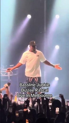 Bassline Junkie - Dizzee Rascal, Live In Melbourne #dizzeerascal #dizzee #basslinejunkie #throwback