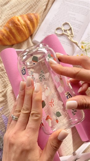 832K views · 333 reactions | Comment “cup” and I will DM you about this cup decoration method 﫶✨ This new cottage-core ducky design is actually my own work and I am so obsessed 凉❤️ We have been adding more designs weekly, come and check them out ✨ And don’t forget, you get up to 30% off on cup wrap decals and 35% off on bookmark decals with the “Pack Your Own” deal. 﫶 #uvdtf #uvdtfcupwraps #cupwraps #diygifts #cottagecore | Caluya Design. | Facebook