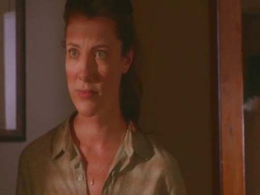 Resurrection S01E02 Unearth