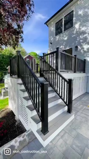 Ideas for Grey Composite Decking in Boston Homes