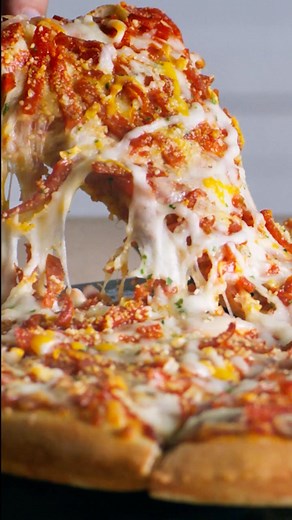 Get a large, delicious 4 Cheese or craveworthy Double Shredded Pepperoni for $9.99 each. Every day. Top tier pizzas, excellent deal. | Papa Murphy's Pizza
