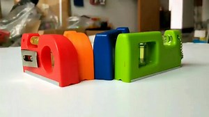 Mini Spirit Levels with Magnetic Base Small Pocket Bubble Measuring Levels Keychain Horizontal Vertical Leveler