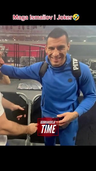 Susret Magomeda Ismailova i Aleksandra Jokera Ilića🤣 Da li bi voleli da gledate ovaj meč❓ #fyp #mma #knockout #magomedismailov #aleksandarilic #joker #triangletv