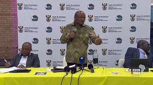 The uMkhonto weSizwe Party says it has just opened a case against Police Minister Senzo Mchunu and deputy police commissioner Shadrack Sibiya following Mkhwanazi's claims of corruption. MP David Skosana explains further. Watch: tinyurl.com/2s474ys7 #Newzroom405 | Newzroom Afrika