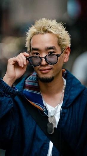 Stylish Street Portraits in Shinjuku 🇯🇵#streetsnaps #streetphotography #strangerportrait