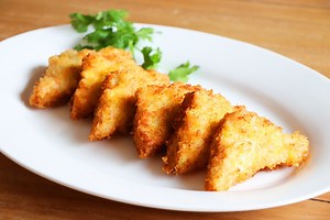 20K views · 638 reactions | How to make Crispy Shrimp Toast at home? Master this recipe in 3 minutes! Written recipe: https://cicili.tv/crispy-chinese-shrimp-toast-recipe/ | CiCi Li | Facebook