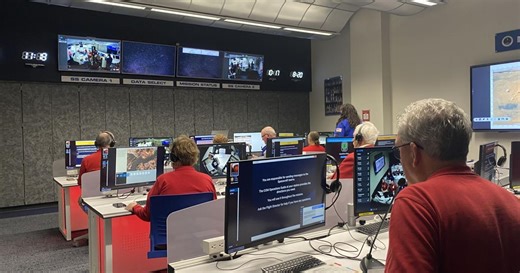 Paducah Ambassadors commemorate Challenger disaster, experience learning center