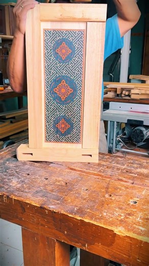 techniques and skills for making small house windows with traditional ornaments #shorts