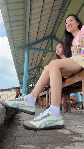 Sepatu Wanita Sofia: Sabar untuk Gaya