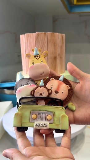 Safari 2-tier cakes 🦒☺️ | Goldy bakes