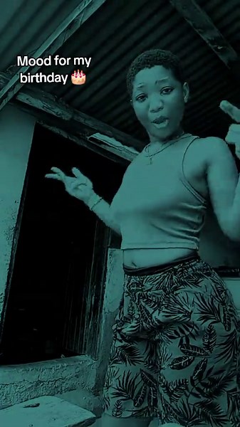 Birthday Mood: Dancing to 'Esweet Me'