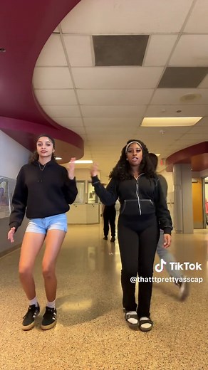 Easy Dance Trends for 2 People in 2026