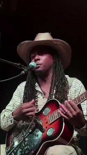 Dobro and Keytar Create Pure Blues Magic #bluesmusic #liveperformance #guitars