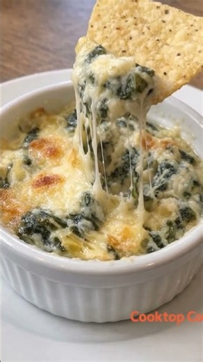 🥬🧀 Creamy Spinach Artichoke Dip
