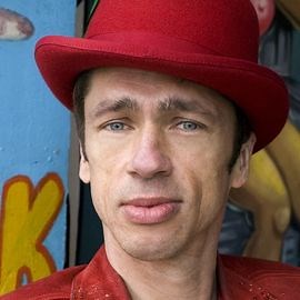 Mat Fraser | Keynote Speaker | AAE Speakers Bureau