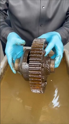 Better Than Caustic Soda? Industrial Gear Heavy Grease Removal Test