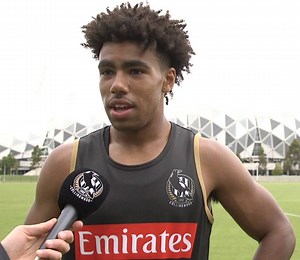 The latest from the track. Includes: - Training debuts for two new Magpies - Jordan Roughead makes an appearance after crossing from the Dogs | Collingwood Football Club
