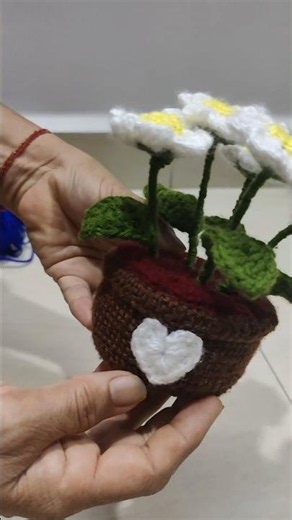 Handmade crochet flower in a cute pot 🧶💖