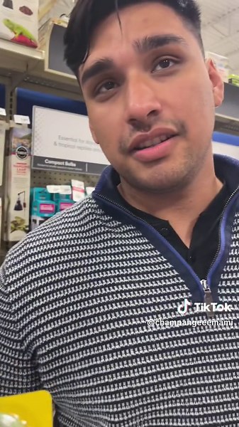 Setting Up a Mini Terrarium for Our Shower Frog Kermit