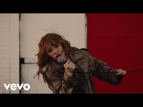 Carly Rae Jepsen - On Wires (Official Music Video)