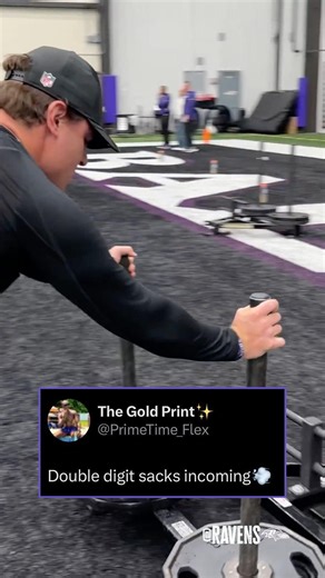 Trey Hendrickson putting in the work on Day 1 of the Ravens’ offseason workout program 👀