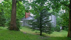 Hélène Grimaud: Living with Wolves - Preview