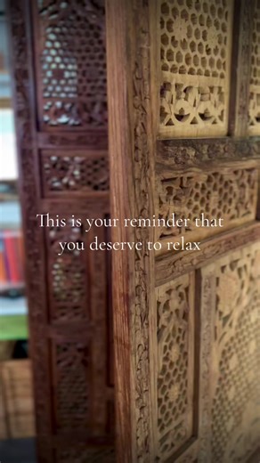 ECSTATIC ENERGETICS 🐍 A Kundalini Tantra style massage that will inspire the initiation of your own awakening journey. These experiences are designed to activate your ecstatic nature with sensual touch, breath, sound, movement and guided energy flow by opening up your subtle body to a heightened sense of awareness and frequency. Awaken to the mystery and magic of your creative life force energy! #kundalini #tantra #healing #massage #anxiety #depression #sensuality #masculine #feminine