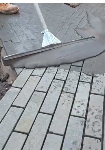 Satisfying flowpoint application 🔥 Thank you to @designscape_staffs for the amazing video! Have you ever used flowpoint? Let us know in the comments 👇 #fyp #grout #landscaper #landscape #satisfyingvideos