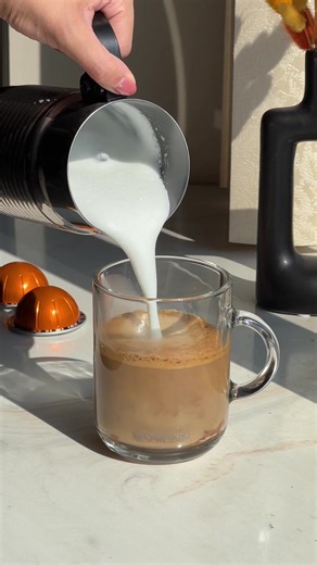 Here’s the perfect use for the leftover candy. Assuming there’s leftover candy. 💡 | Nespresso